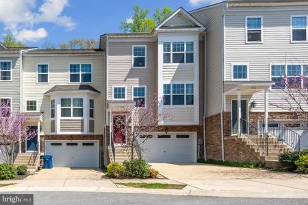 708 PIN OAK COURT