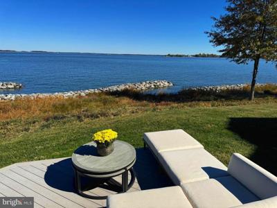 450 NARROWS POINTE DRIVE