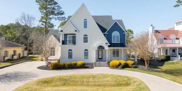 146 EAST SIDE DRIVE