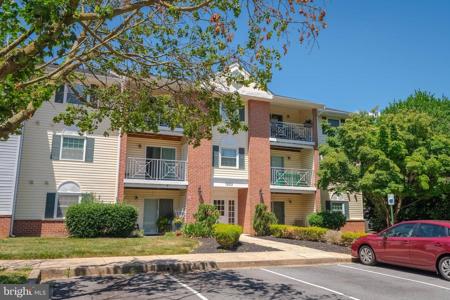 1203 RAVEN WOOD COURT