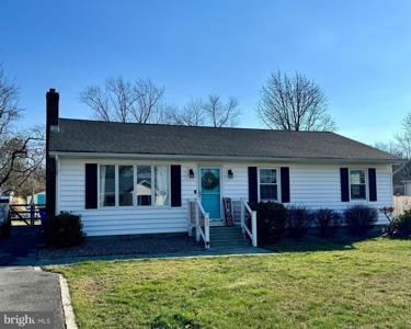 423 CALVERT ROAD