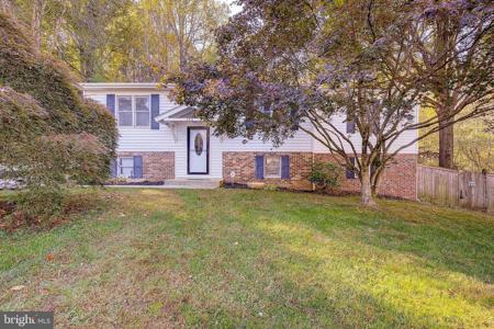 2910 HEATHER COURT