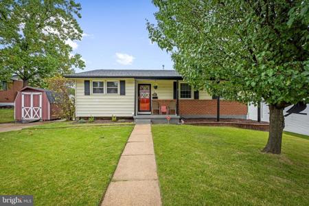 3 WEYBURN COURT