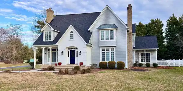 228 PROSPECT BAY DRIVE