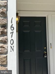 1670 MOHEGAN DRIVE