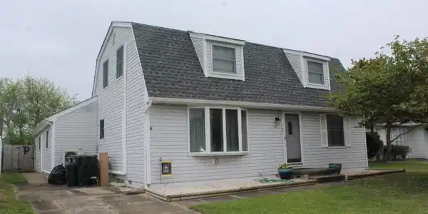 22 45TH COVE