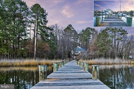 1095 GRANDVIEW DRIVE