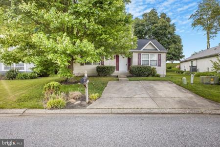 438 TRIMBLEFIELDS DRIVE