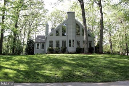 426 FERNWOOD DRIVE