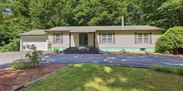 491 REDWOOD LANE