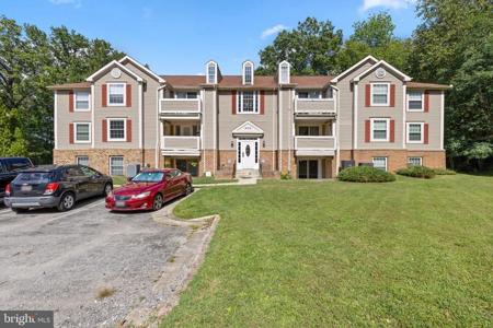 312 LONG COVE LANE