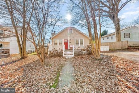 3845 8TH STREET