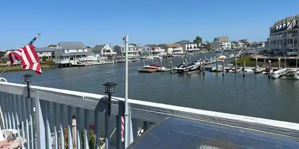 151 ANNAPOLIS