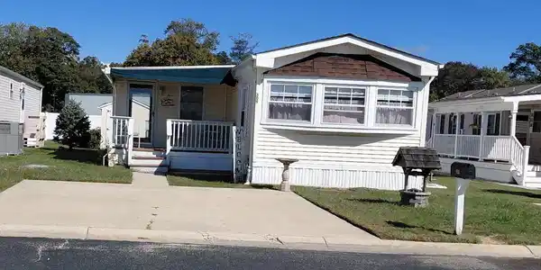 309 GRANDE BOULEVARD