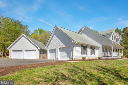 2801 IVORY LANE