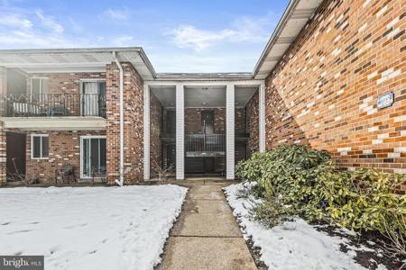208 VICTOR PARKWAY