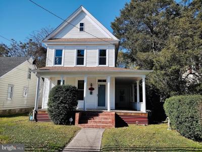 1003 RACE STREET