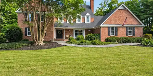 104 BELLEHAHN COURT