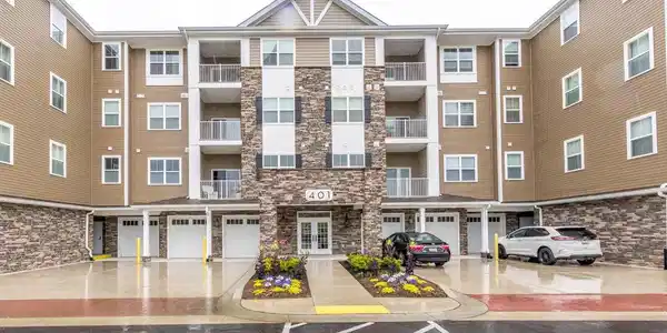 401 BOLD RULER COURT