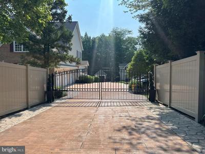 11 WALTERS WAY