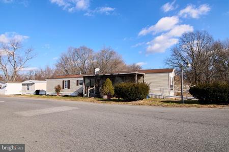 1061 LITTLE CREEK ROAD