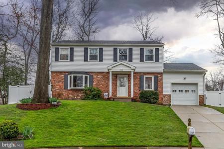 354 ELLENHAM COURT