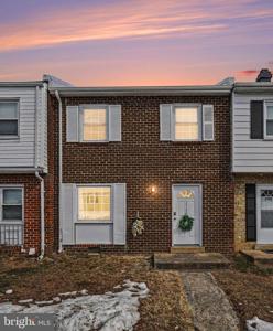 2502 SEDGEWICK PLACE