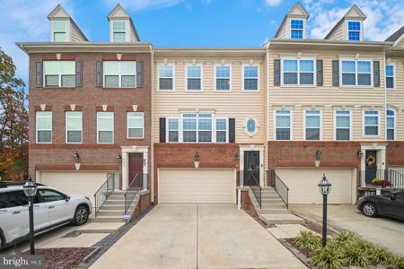 805 GLENSIDE WAY