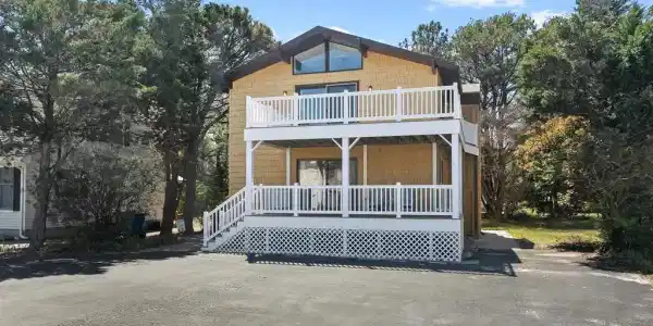 46 WHITE SAIL CIR