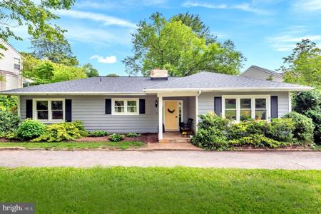 1317 SWAN DRIVE