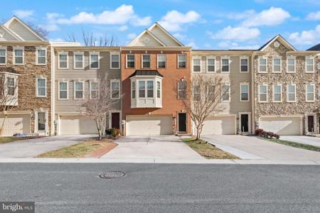 226 MOHEGAN DRIVE