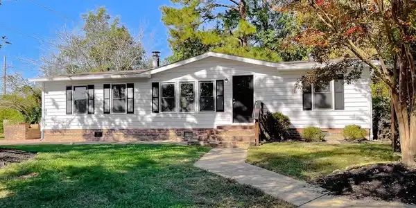 22489 WAINWRIGHT COURT