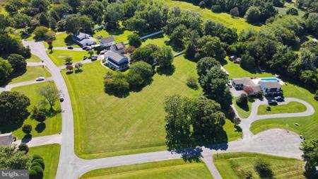 600 OLD POINT ROAD