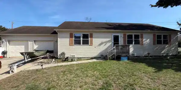 110 10TH STREET