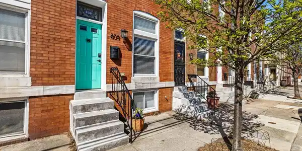 808 EATON STREET
