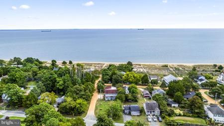 11015 CEDAR DRIVE