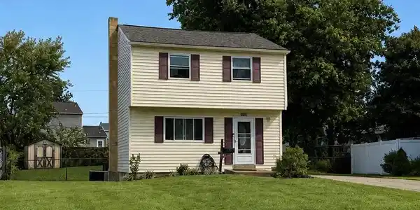 11 INDEPENDENCE BOULEVARD