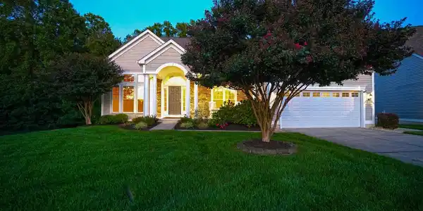 34953 COMPASS COVE