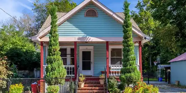 35 RAILROAD AVENUE
