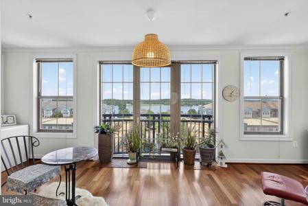 485 HARBOR SIDE STREET