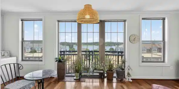 485 HARBOR SIDE STREET