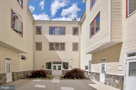 400 RENFRO DRIVE