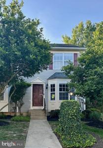 5851 WOLSEY COURT