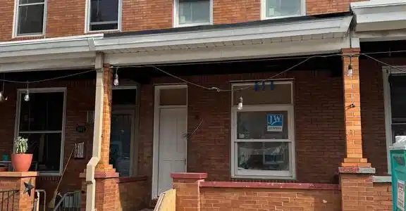 609 EATON STREET