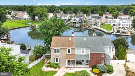 124 RAVENSWOOD COURT