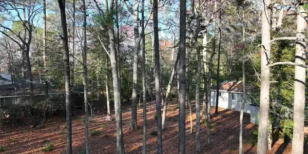 13 BRIARCREST DRIVE