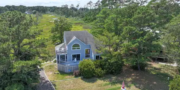 5466 AMRIEN CIRCLE DRIVE