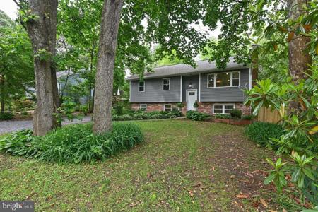 1392 GREENWAY DRIVE