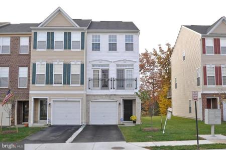 15673 JOHN DISKIN CIRCLE