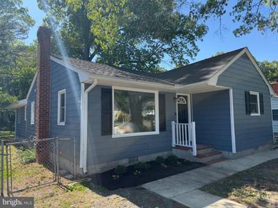 12 OAK STREET